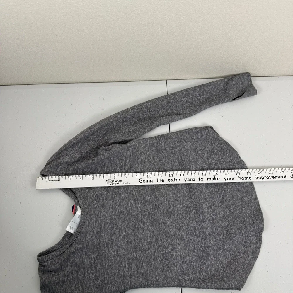 Ivivva by Lululemon Girls Size 7 Long Sleeve Top Gray‎ Thumbholes Activewear